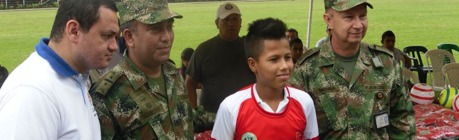 col_hero3