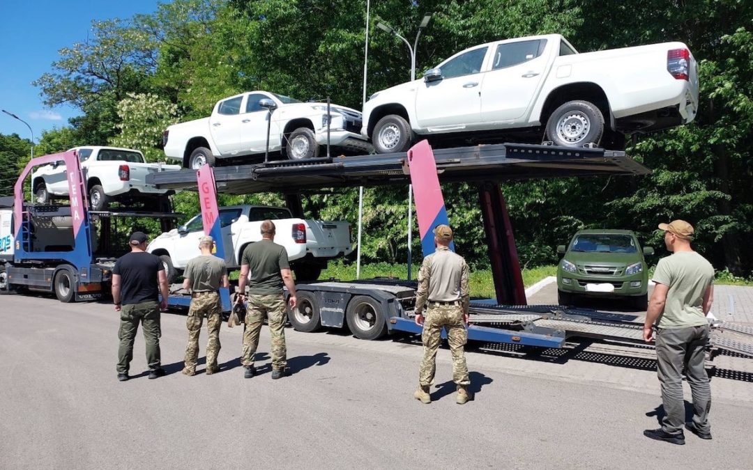 Send evacuation vehicles to Ukraine’s defenders