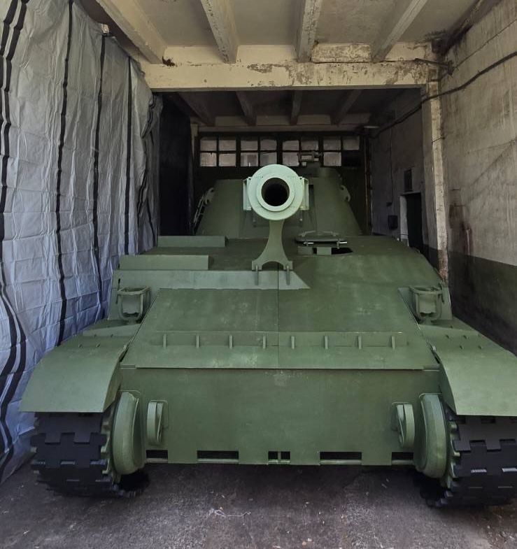 ARTILLERY_2S3_03